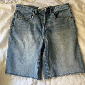 DENIM FORUM JEAN SHORTS